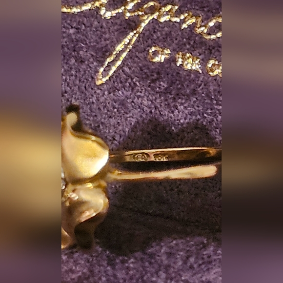 Sale⏰️18k Solid Gold-Italian Vintage flower Design w/centerDiamonds 6/6.5 - Picture 9 of 13